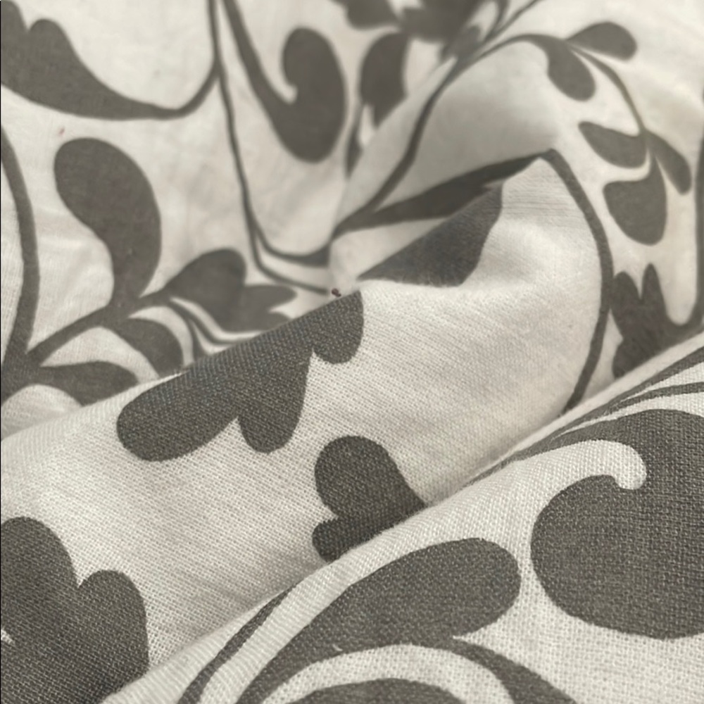 I’m back! Shop my closet this week and next!!